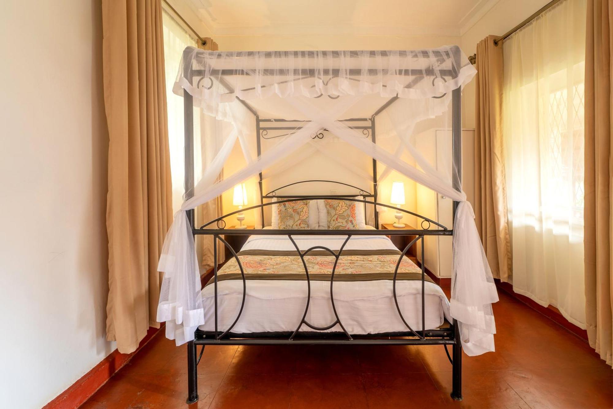 Masindi Hotel Buitenkant foto