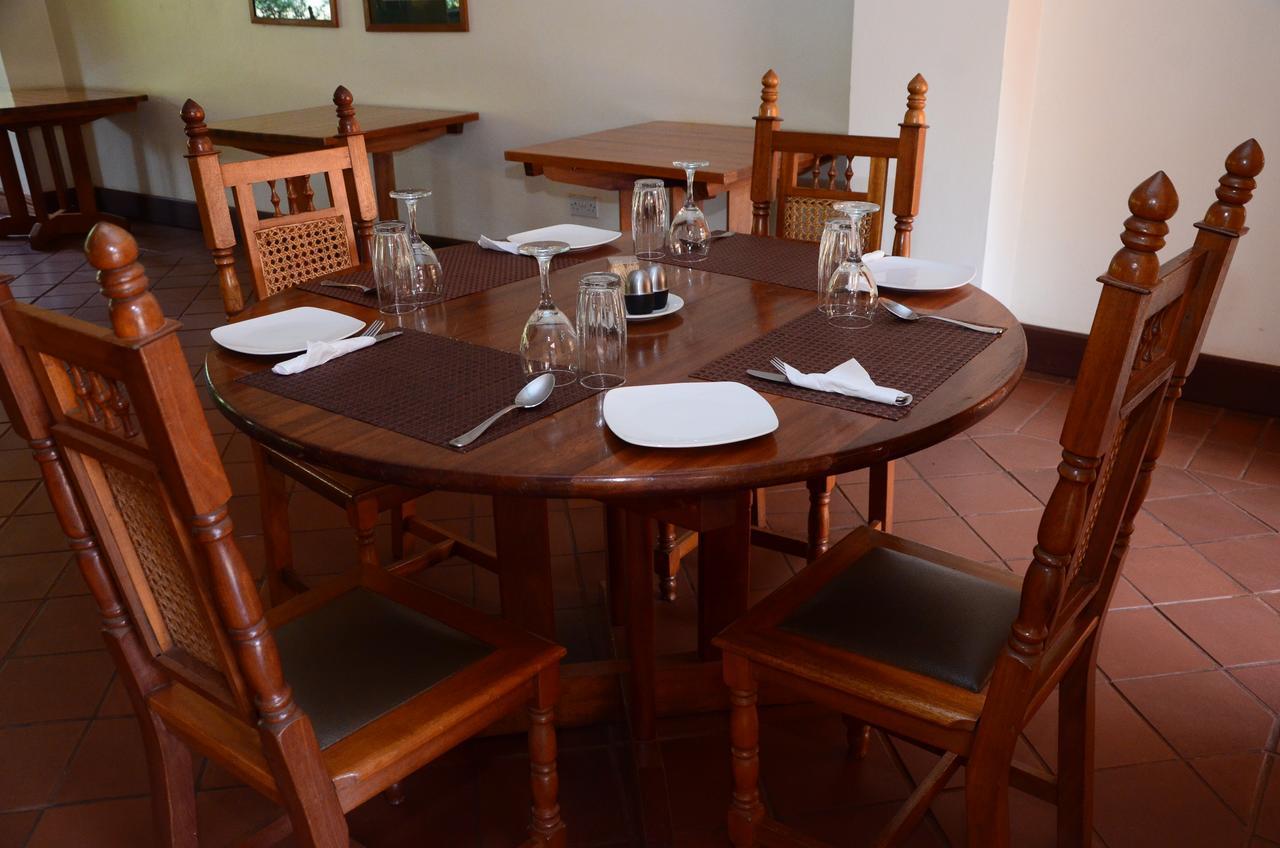 Masindi Hotel Buitenkant foto